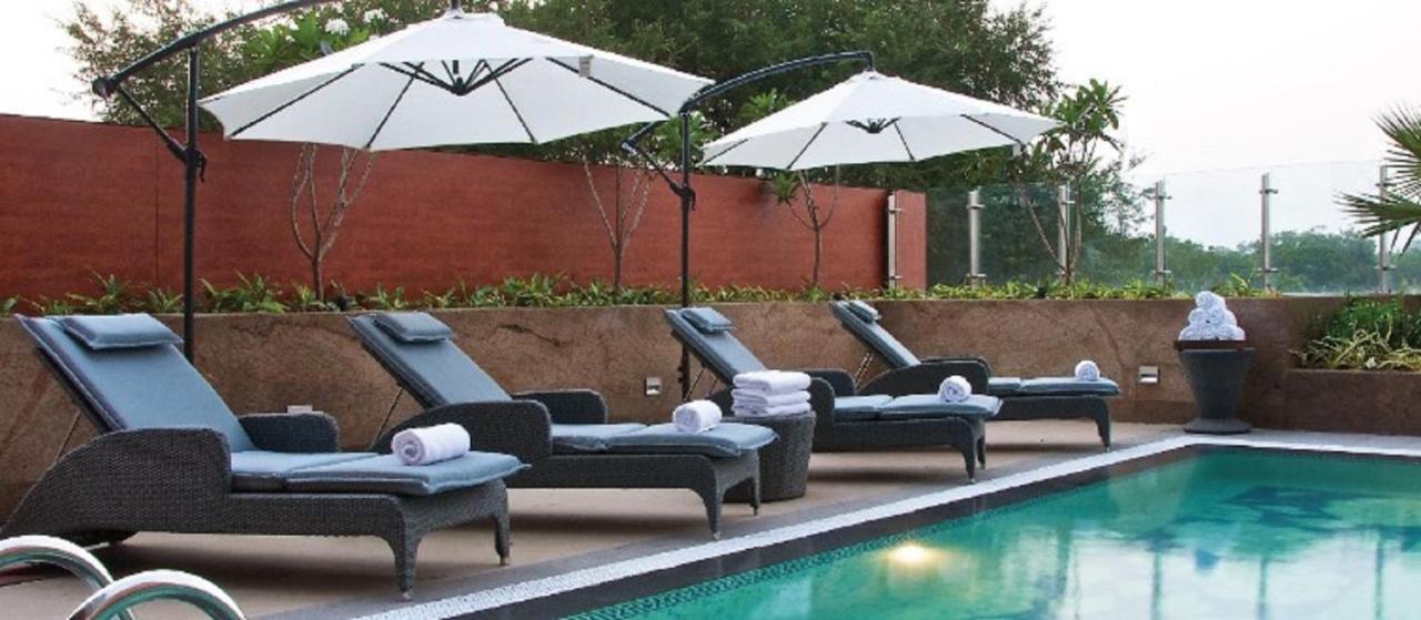 Vivanta Guwahati Bagian luar foto