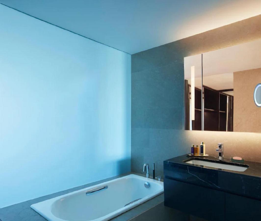 Vivanta Guwahati Bagian luar foto