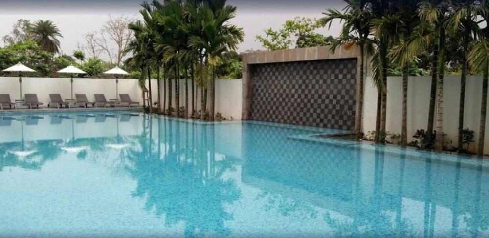 Vivanta Guwahati Bagian luar foto