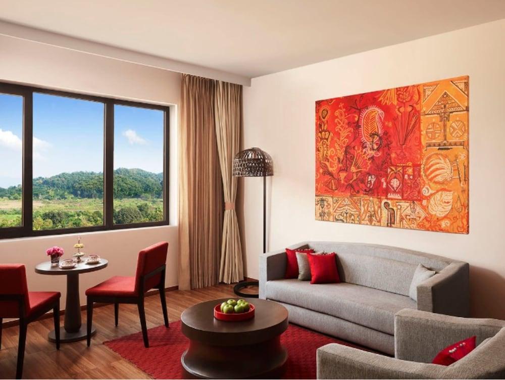 Vivanta Guwahati Bagian luar foto