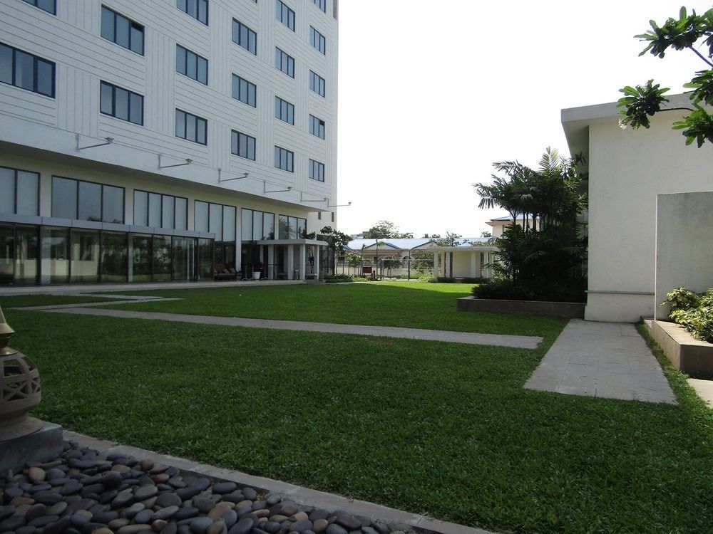 Vivanta Guwahati Bagian luar foto